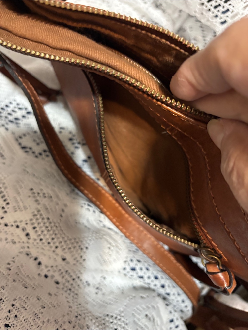 Leather Crossbody Bag - Brown - Picture 7 of 11